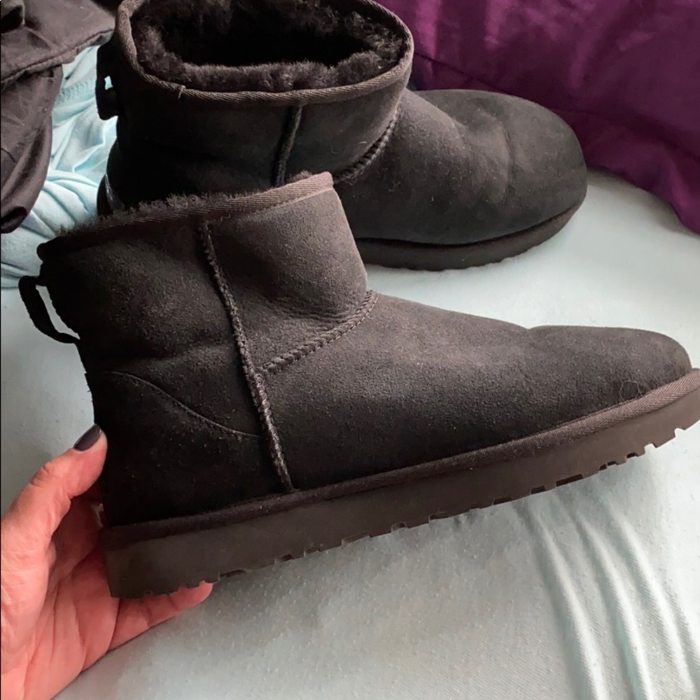 Ugg booties black.